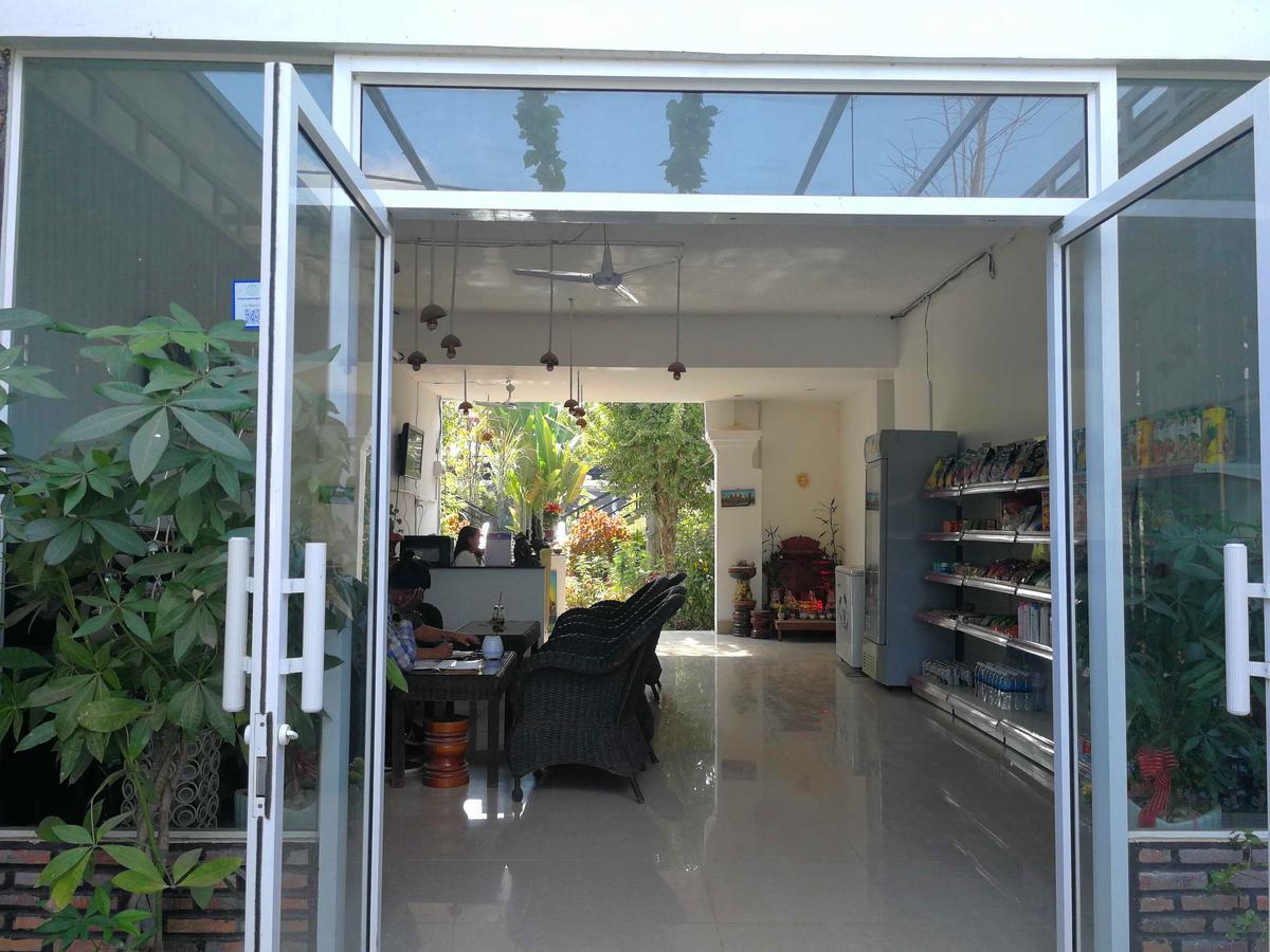 Angkor Hotel Siem Reap Exterior foto